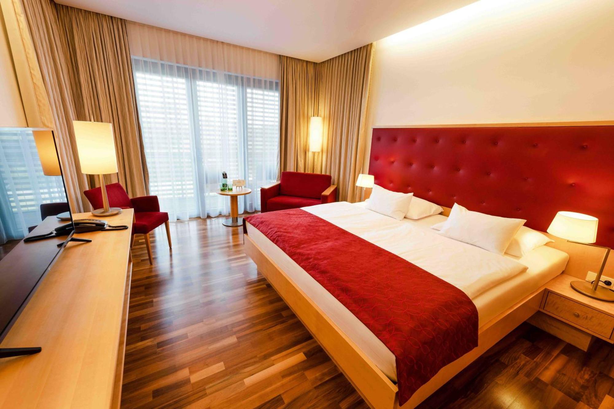 Therme Laa - Hotel & Silent Spa Laa an der Thaya Luaran gambar